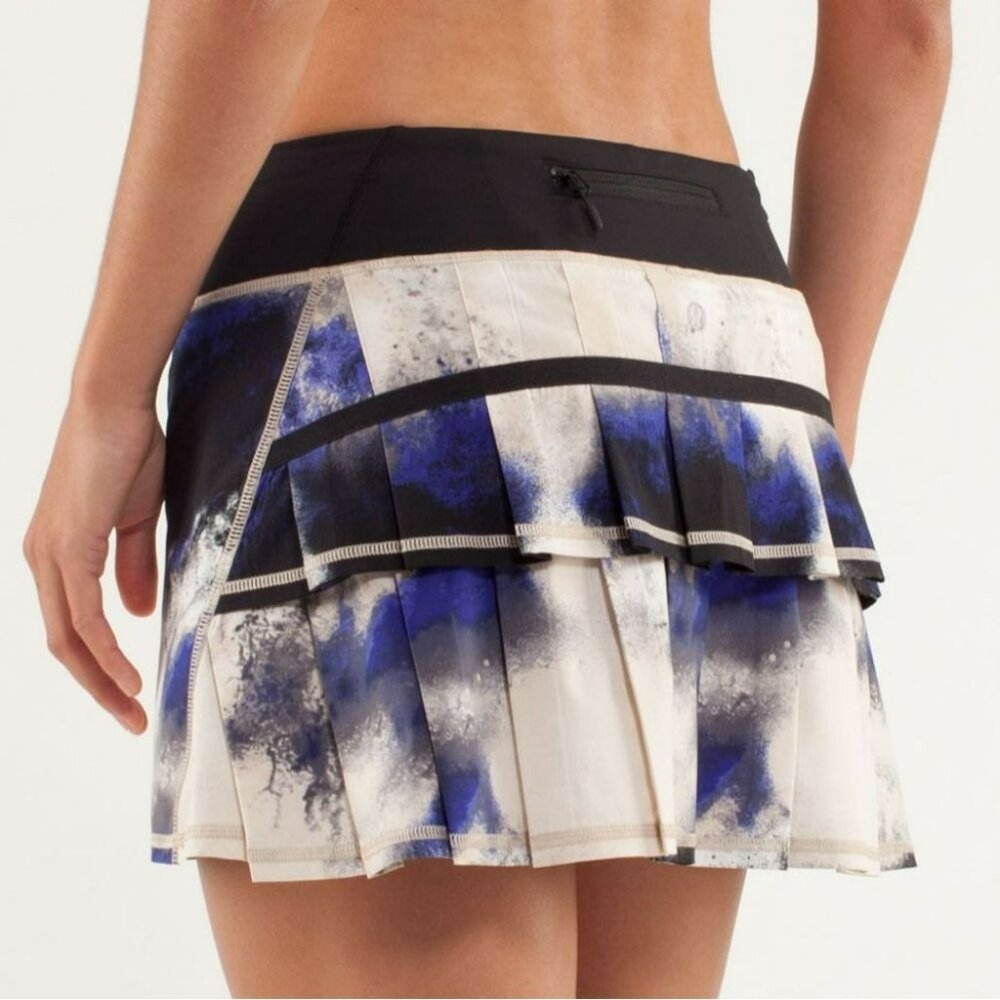 Lululemon Run Pace Setter Skort Milky Way Multi Print Black Pigment Size 8 Reg